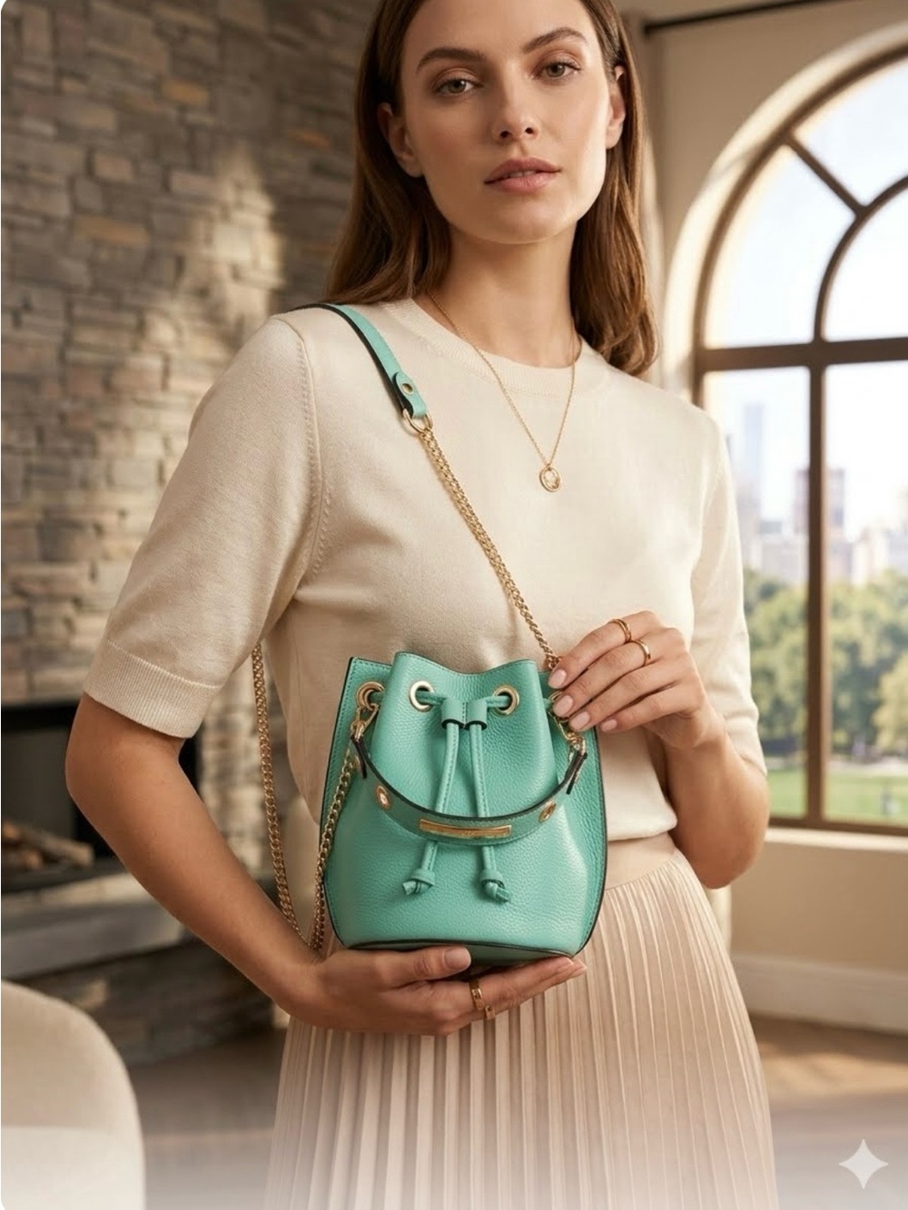 NWOT Genuine Italian Leather Drawstring Bucket Bag/Purse Turquoise